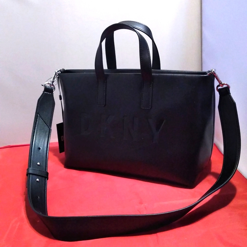 DK and wash shoulder bag